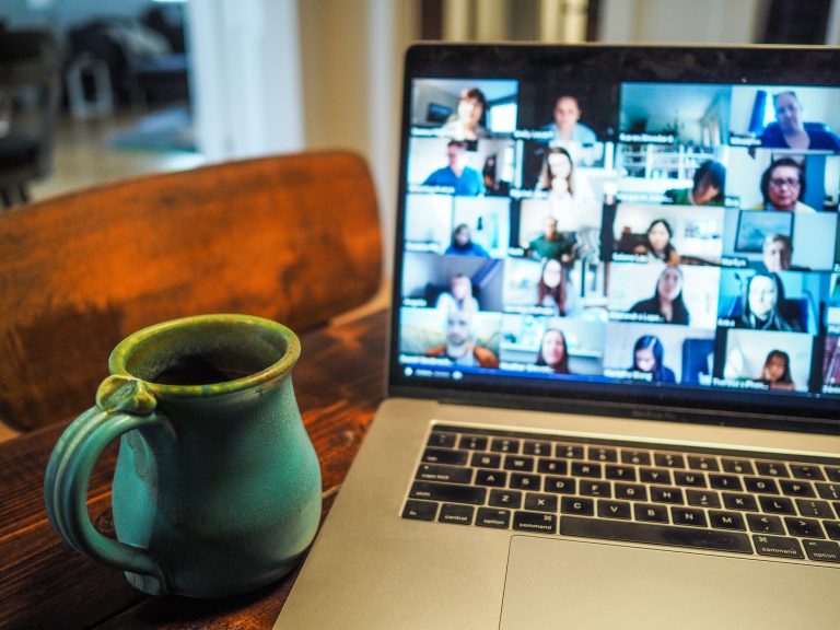 Webinaari käynnissä webinarNinja ohjelmalla